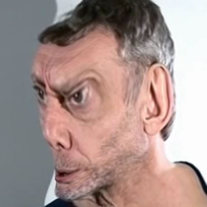 1443775915427