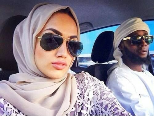 4DFFBC2D 6252 4CB8 8656 2530AE6BCCB9