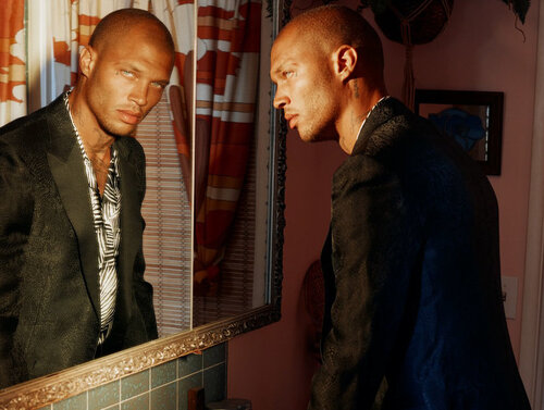 jeremy-meeks-fv-mag-inset-810x610.jpg