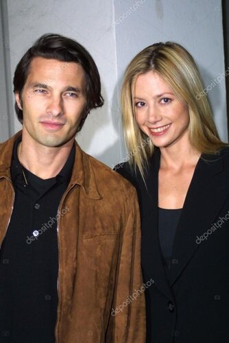 depositphotos_17814851-stock-photo-mira-sorvino-and-olivier-martinez.jpg