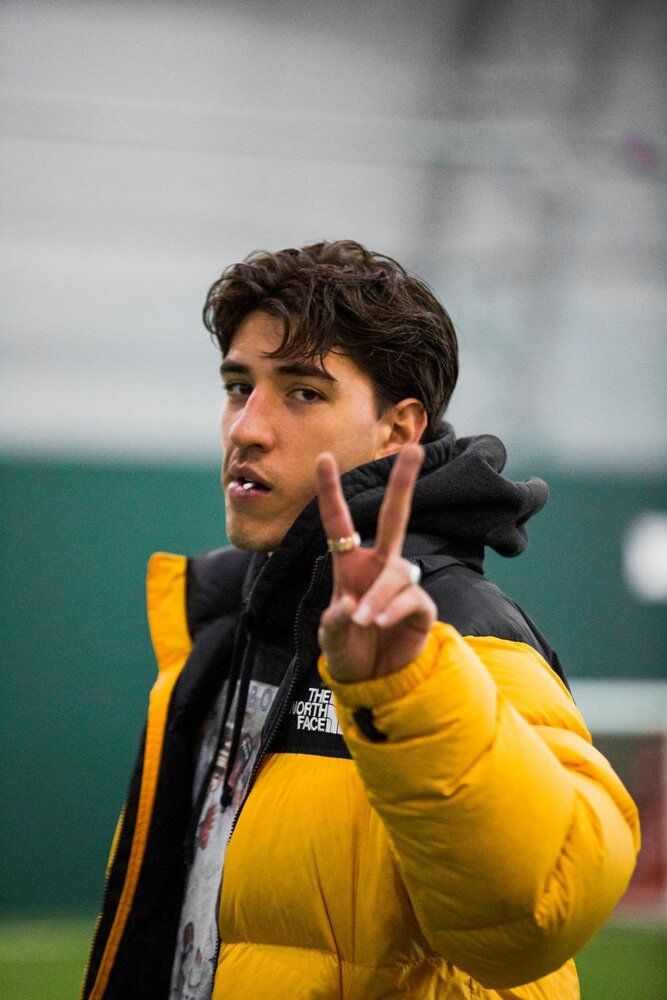 26D4B690 6F4E 4942 9B27 86FBA22816BD