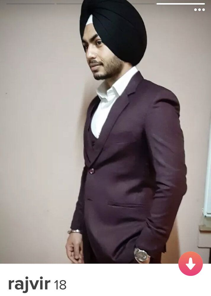 5A8E218B 0907 49DA B1CC 753F8B95A8E3