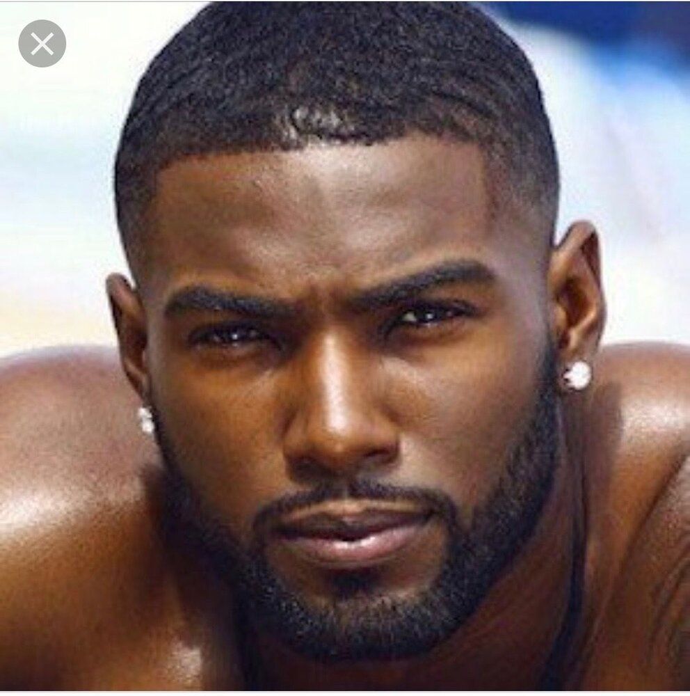 Donnell Blaylock Jr   man in the Bood Up Video