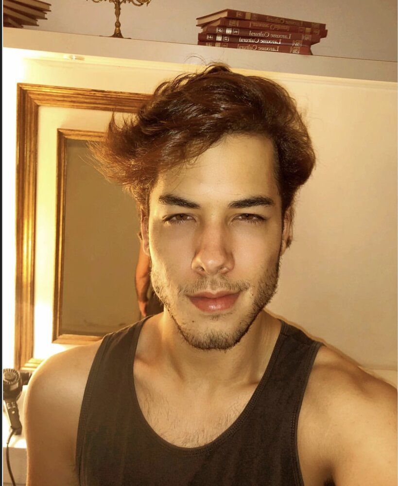 310AED53 F396 47CA 9470 B167992F937C