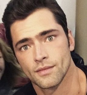 E359A736 D75E 4CDB 83ED 1F064D566025