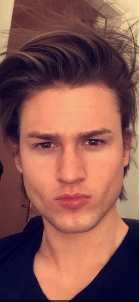 94DA02D5 7A5E 44A8 BAC7 9E3E2C7D3662