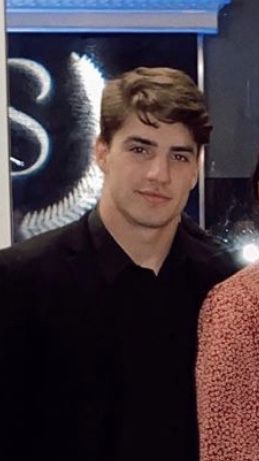 418B0DE0 7957 4404 9061 7CBE98B97400