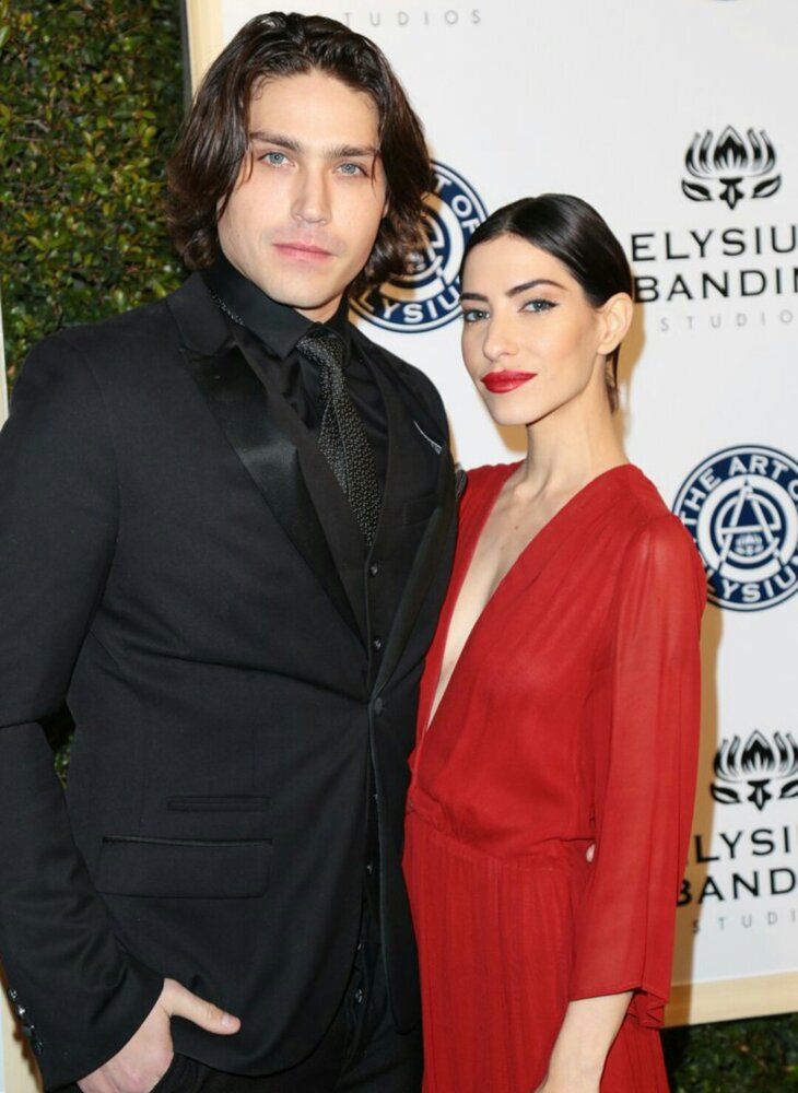 Screenshot 2020 04 11 23 47 34 442 commiuigallery