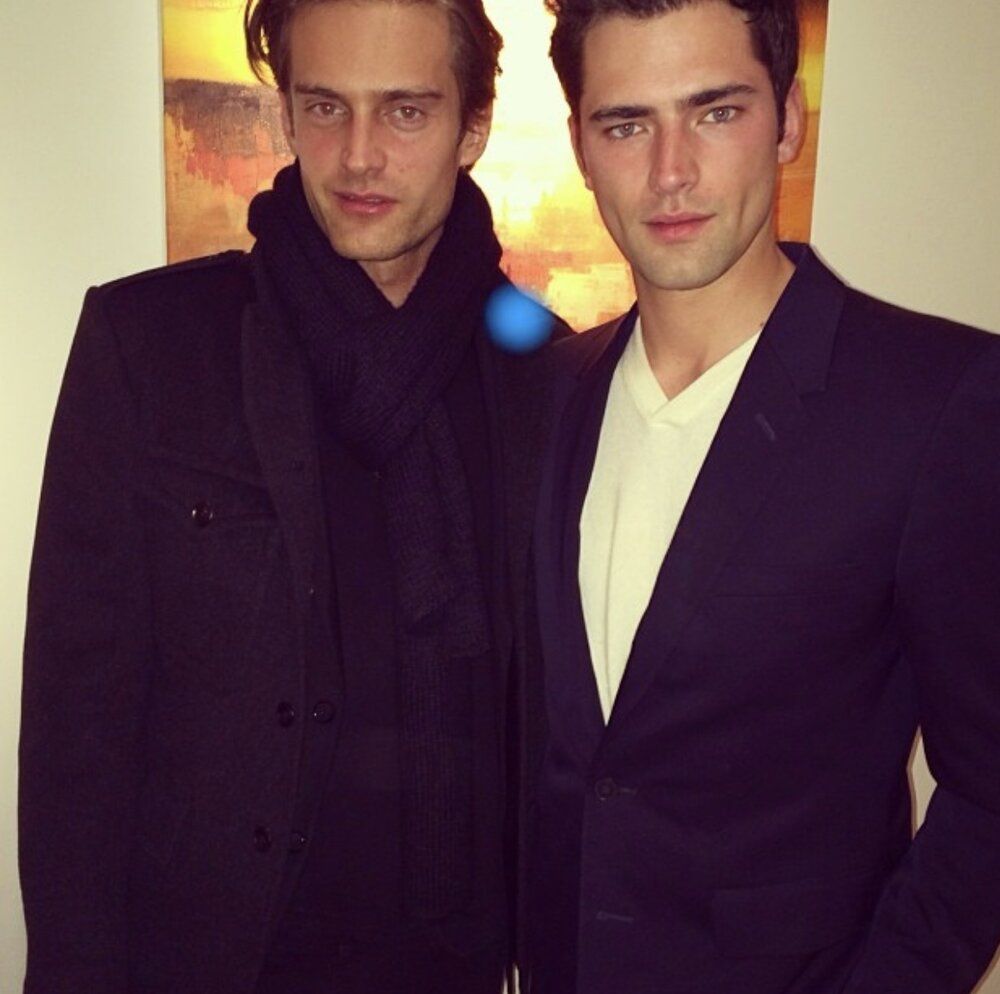 9AFFE95A A210 4255 9D57 DC9C169D9BBF