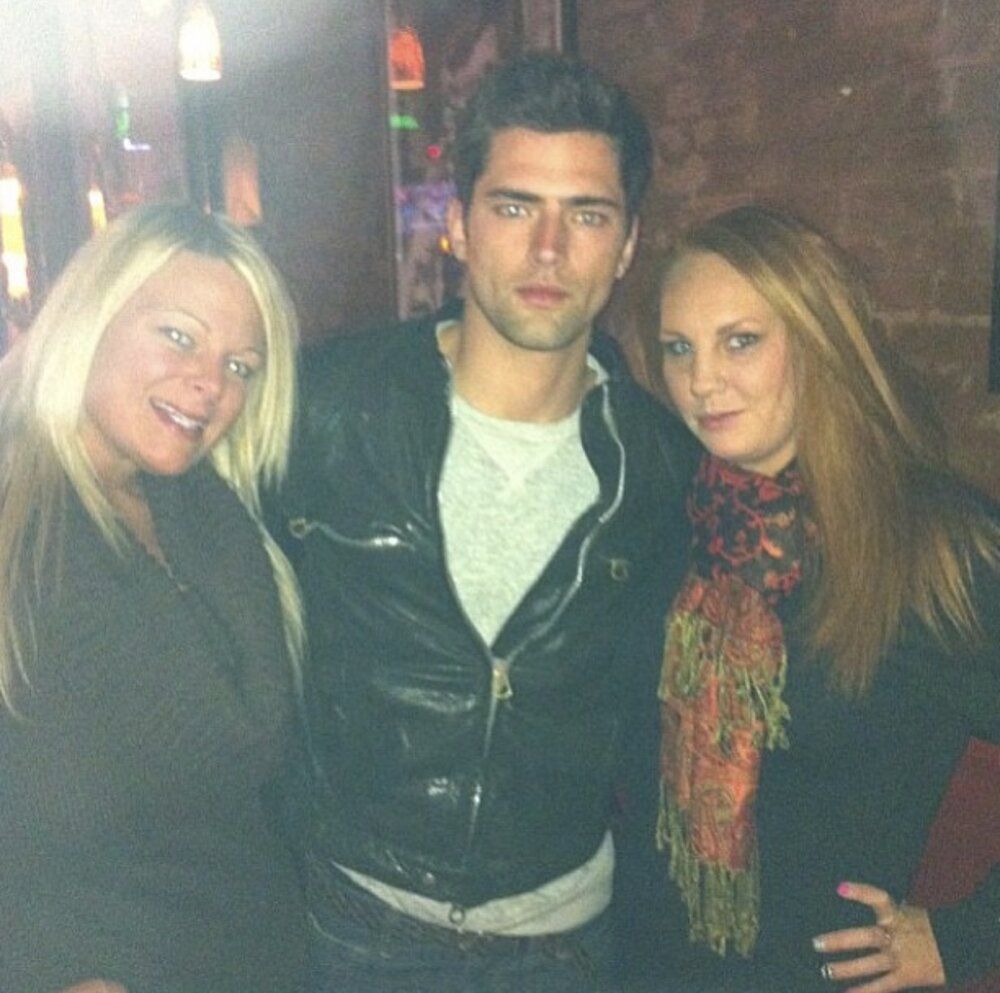 2E427B77 9BD6 48E4 8344 E10A749E60F8