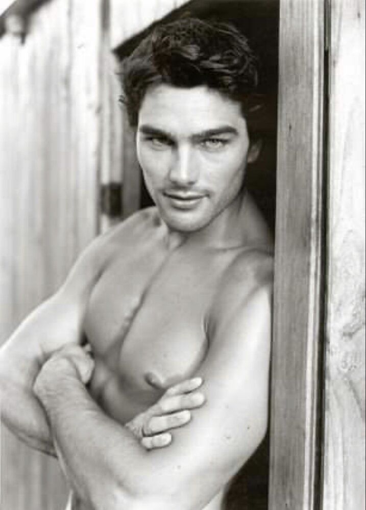 22331E0C E10A 484E BCA2 8BB6D56DC160