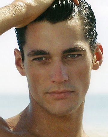 EA59B179 A560 4D89 97A1 C6491B69A8D2