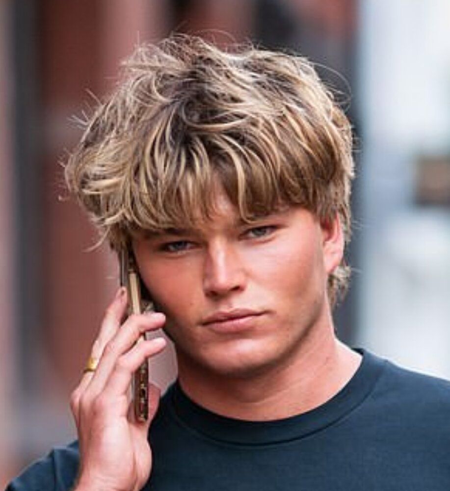 01CCAD91 3EBB 43B8 8FDF 41FEBF0A6B9E