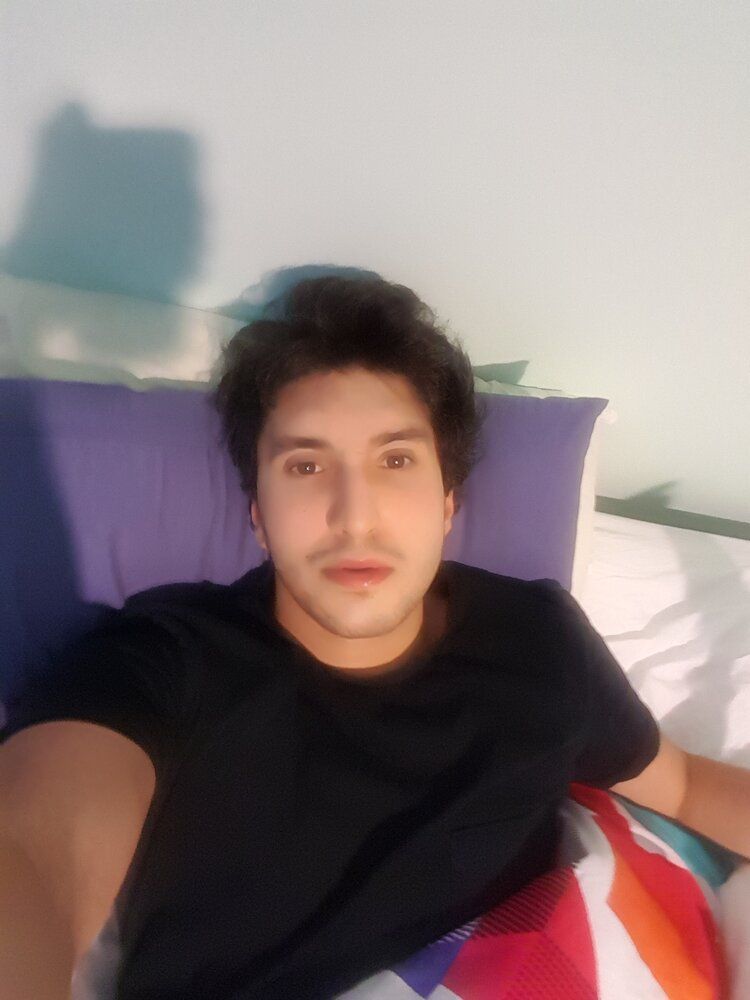 A05F5E3F 10DA 4CBB B51D 6CF1F7DF4AB2