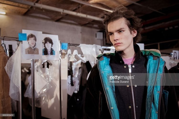 4980BEDE 067E 48FA 9212 E0786C19FA1D