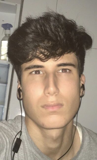 8184288A 5F00 4087 9A40 F697507410FD