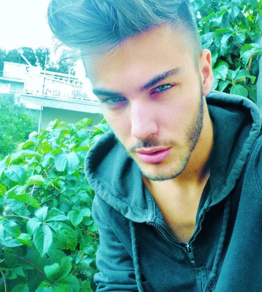 9E0BB297 7390 4B80 84BA 0FAD948E60A5