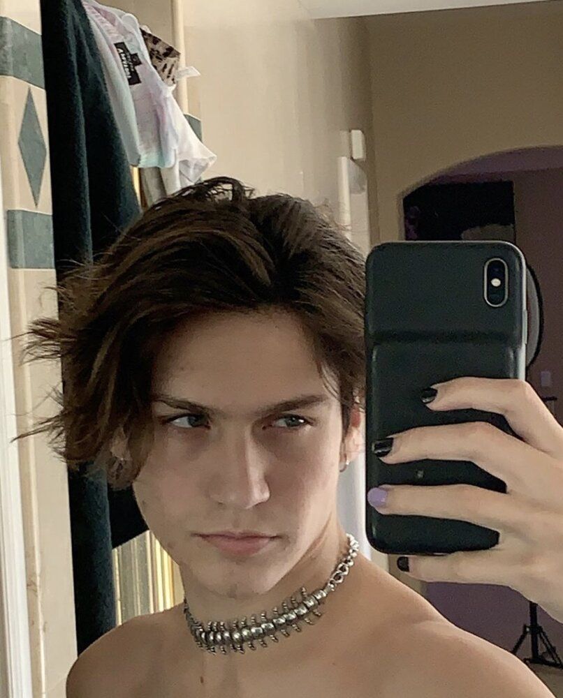 28C02981 5C78 435B B22A C10A0A9221DF