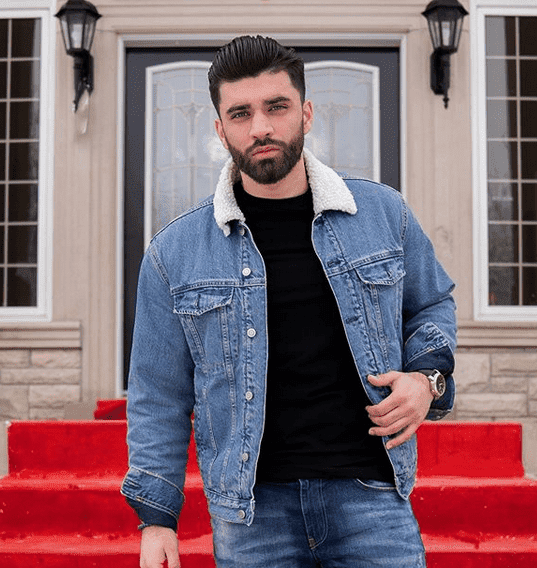 F33B9B9B A976 4520 AAD0 5B571FEF7B6F