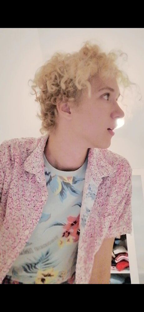 Screenshot 20200422 235710 comhuaweihimovieoverseas