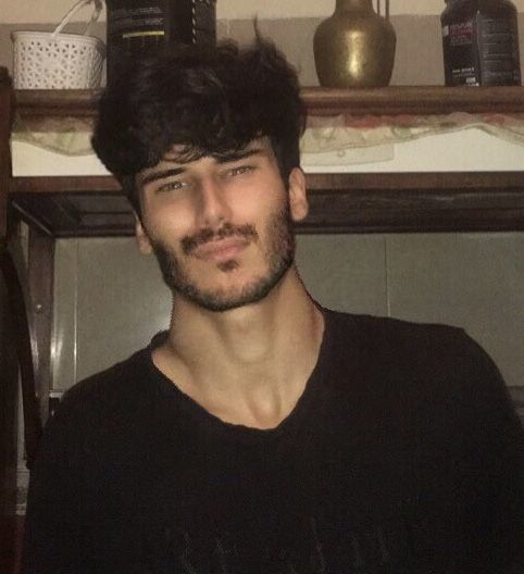 16C7013F 1C01 4A2B BC7B 0E25514BB3C7