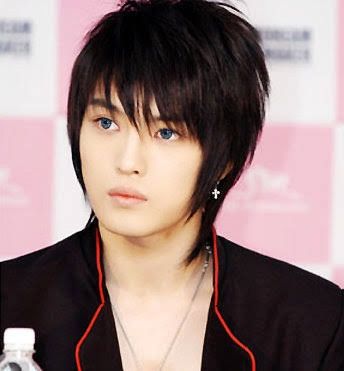 MAKEUP 2020042622261152 save