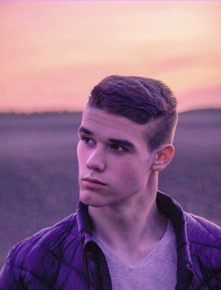 DDFF776E 0793 482A A378 61DF0995C4D6