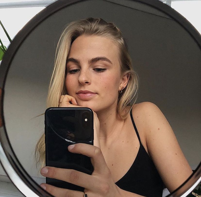 D70964A4 ED72 44A1 ACC3 50658A5D5D38