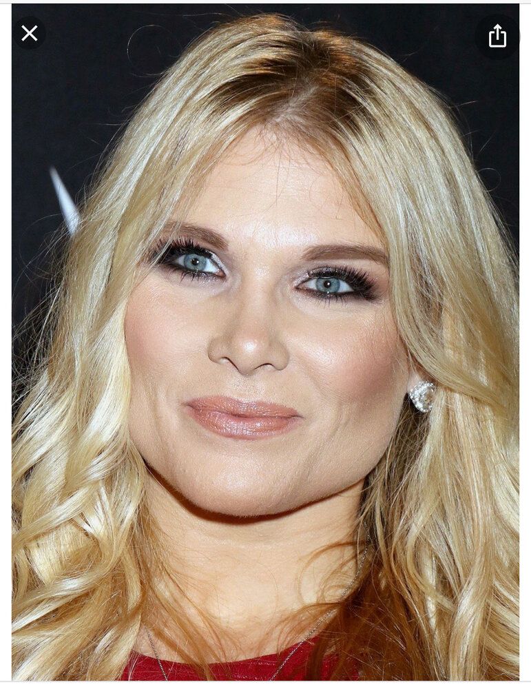 95A38F6A A8F9 4216 9591 AA87C912B5FD