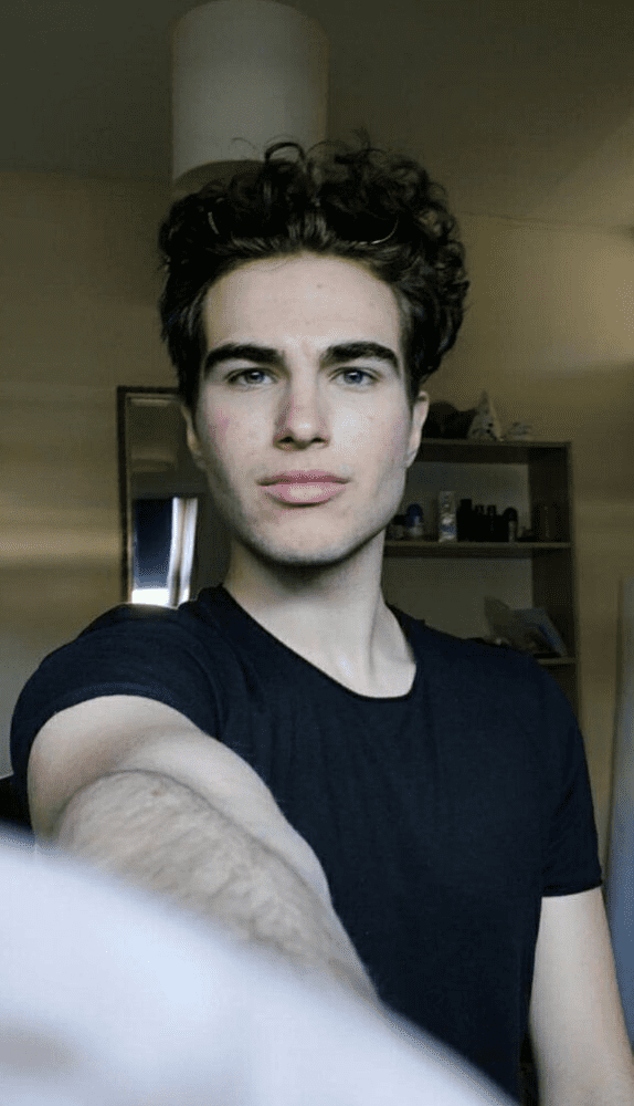 6BA36AE1 1EC1 45AB B213 802179ADB3DA