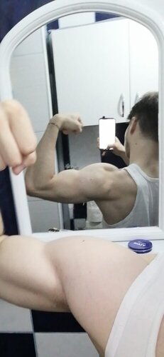 Screenshot_20200416_060228_com.whatsapp.jpg