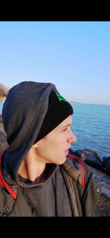 Screenshot 20200502 002842 comhuaweihimovieoverseas