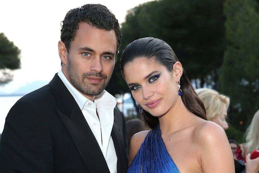 Oliver ripley sara sampaio