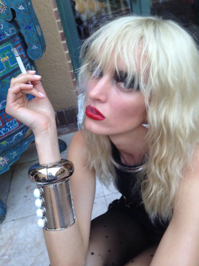 5852907ee3d613c03e1e785f lime light behind the scenes 15