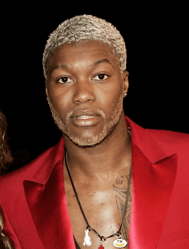 Djibril Ciss blonde hair color