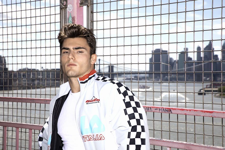 29248D85 B100 4B8B A25F C6D43733BE0C