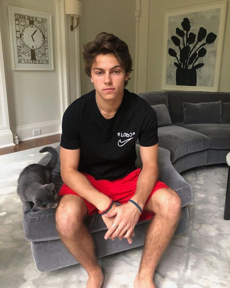 Harryraftus 62189911 1239689466218389 4430527379362789029 n 819x1024