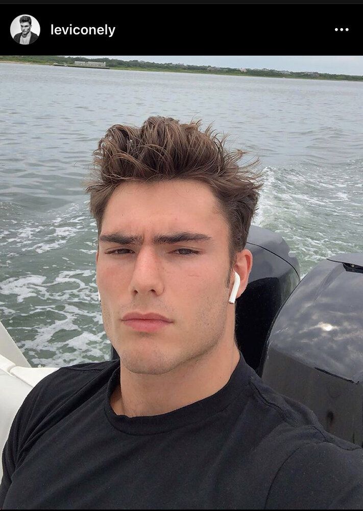 8847BE23 EC87 44AD 8A84 2ABE8064CE8A