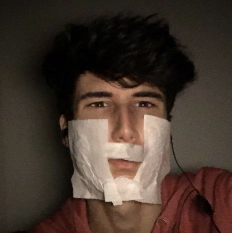 7A8C8D49 30C1 43DE BC81 9C729AE0EF69