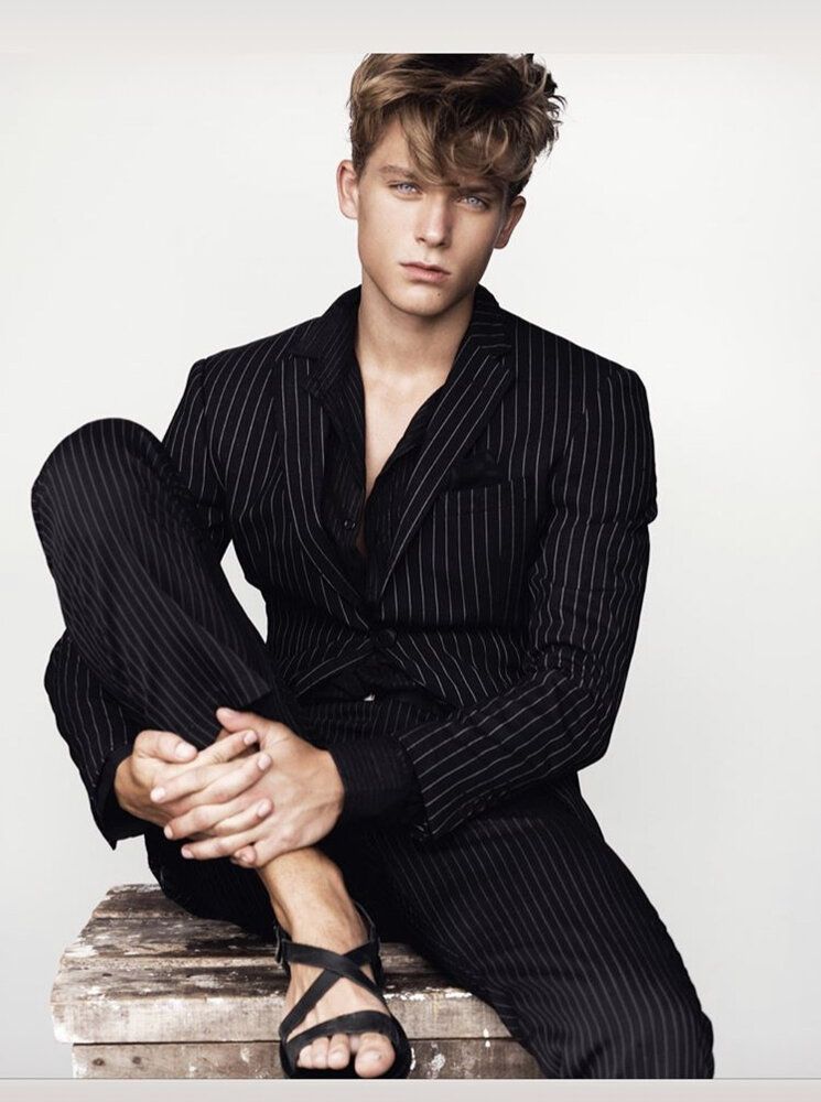 B3BD21E9 5388 4866 A382 E15764E206F3