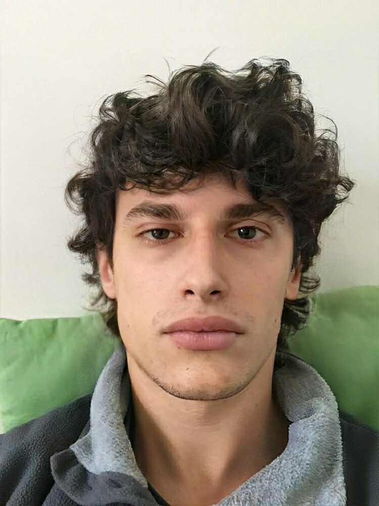 FaceApp 1588964790748