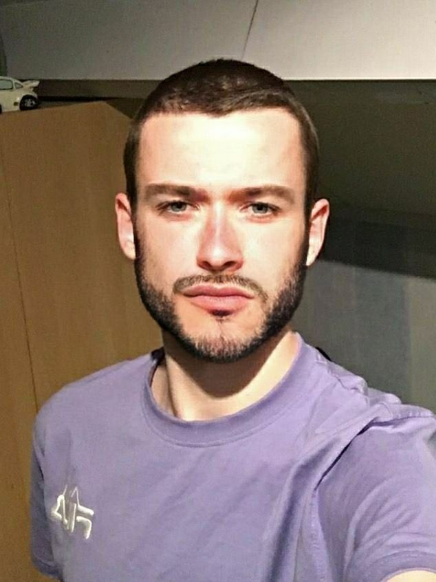 FaceApp 1589226565173