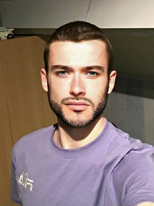 FaceApp 1589226591021