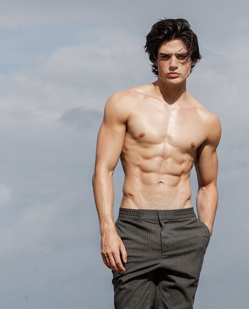 C4E7F720 8007 4F7D A641 08EB2B851BD6