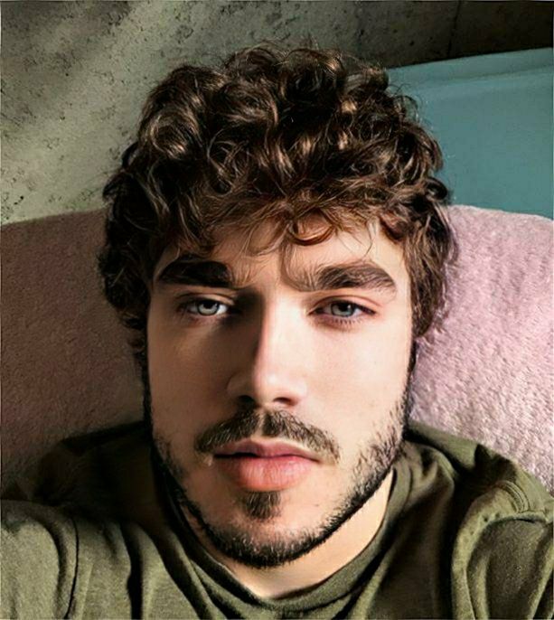 FaceApp 1589375739676