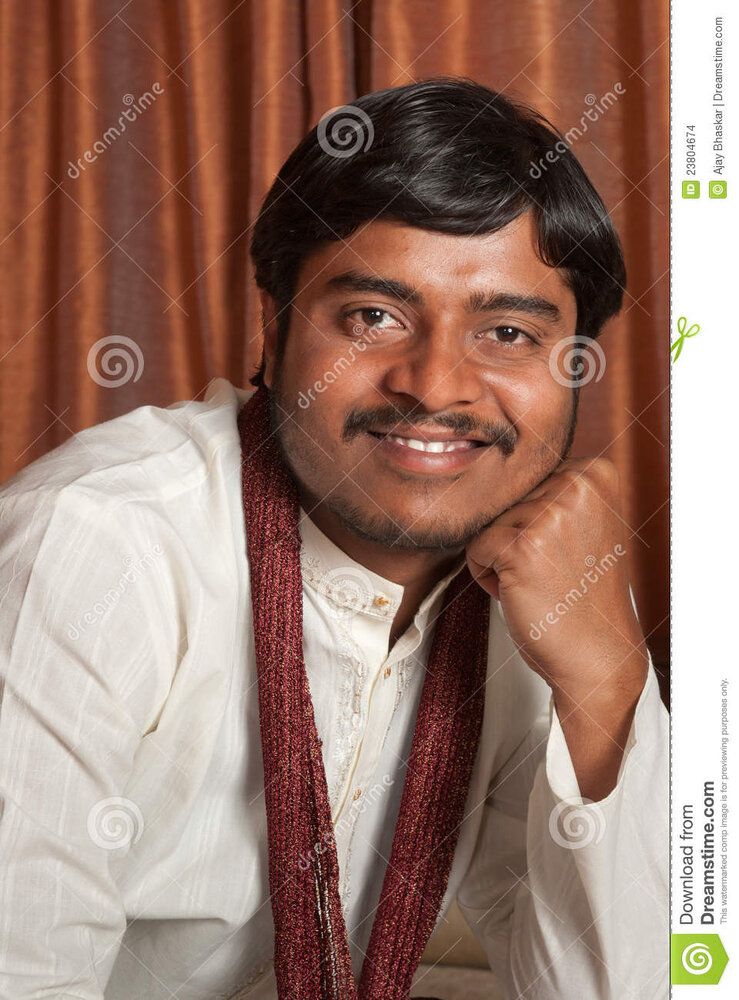 Traditional indian man 23804674
