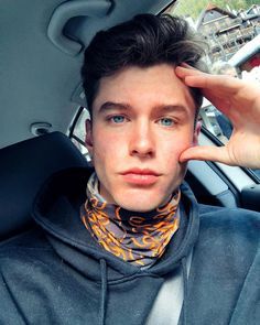 04fe4bf41584b528e8215f7fc9ce5156