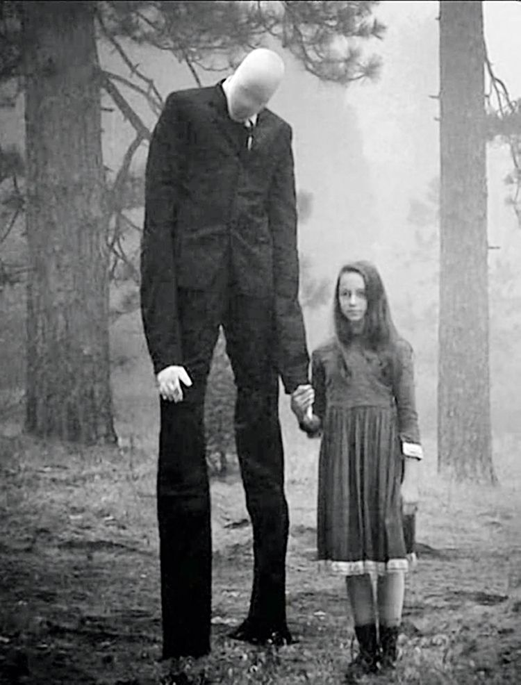 2107367 slenderman v2
