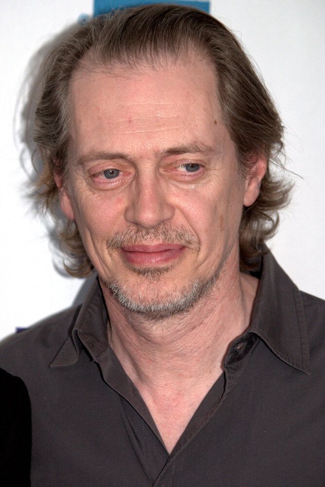 1200px Steve Buscemi 2009 portrait