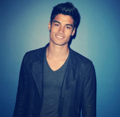 Siva Kaneswaran x the wanted 32794675 500 488